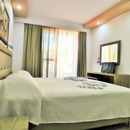 Sunshine Hotel